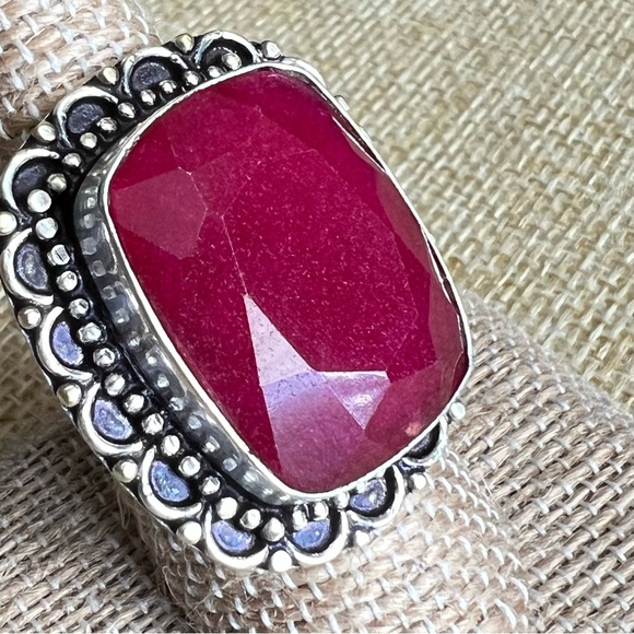 New Enhanced Faceted Ruby Silver Overlay Ring 7.75 - Picture 4 of 5